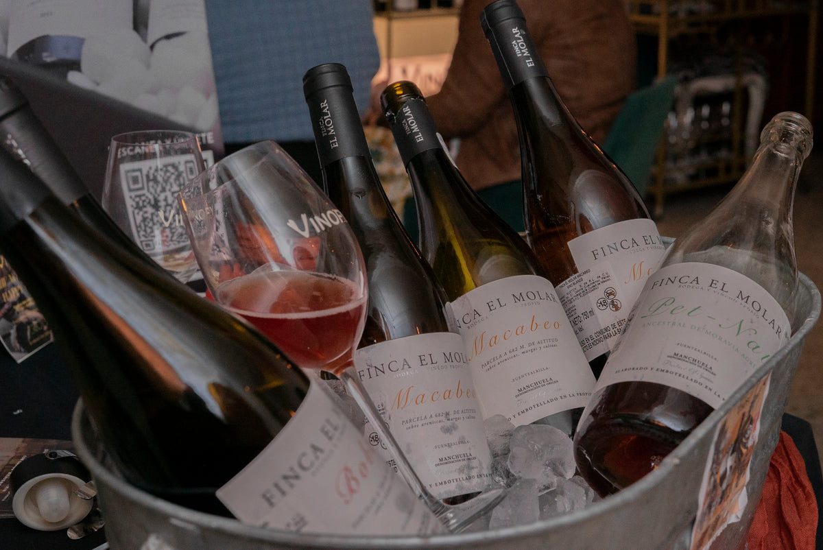 Vinos compartidos en una cata Vinofy